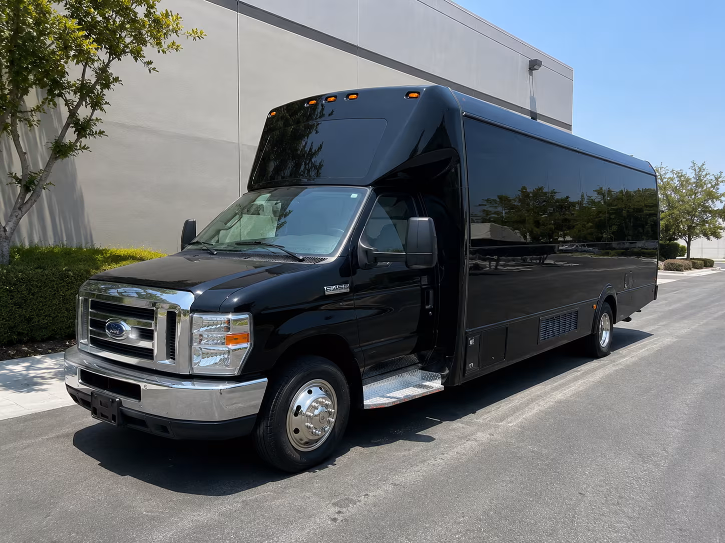 Kirkland Party Bus Rental
